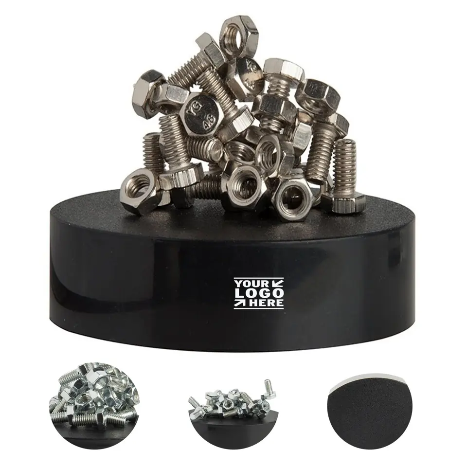 Magnetic Desktop Construction Set